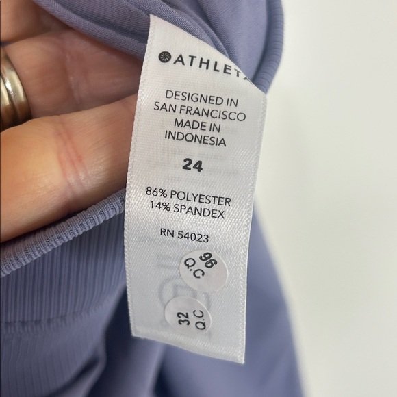 ATHLETA Nolita Wide Leg Pant, Tempest Violet SIZE 24 - Picture 16 of 16